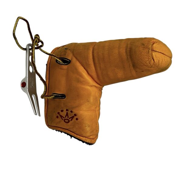 Scotty Cameron Putter Cover Studio Design Titleist w/ Divot Tool Golf Headcover - Picture 4 of 10